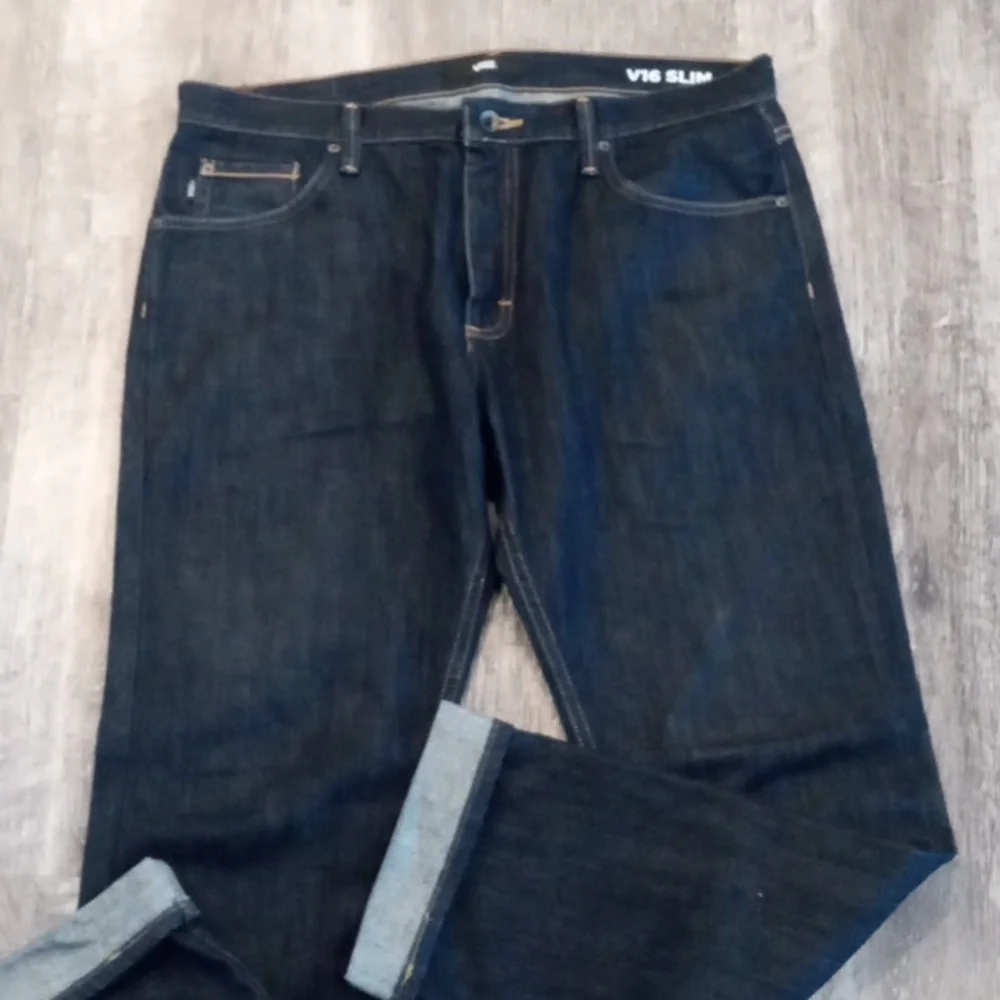 Vans V16 Slim Jeans - Picture 4 of 7